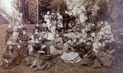 Photo of group of women crop