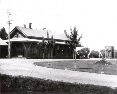 Fairfield Railroad Station - Eastbound