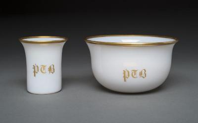 Food service: Tumbler and Waste Bowl Set, belonging to P. T. Barnum